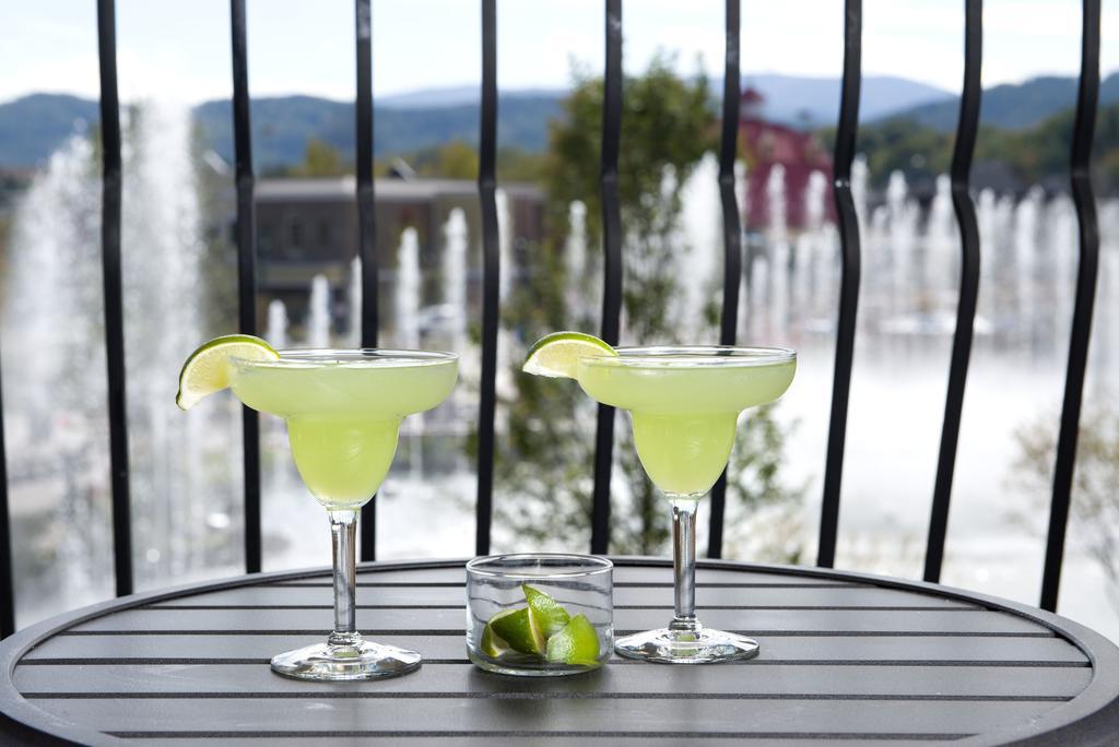 Margaritaville Island Hotel Pigeon Forge Bagian luar foto